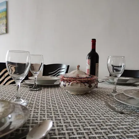 Family Apartament Siana 1-bastet Bs Apartment