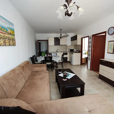 Family Apartament Siana 1-bastet Bs * Свети-Влас